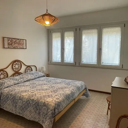 Claudia & Ritz Palace Apartment