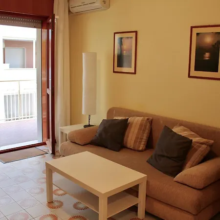 Claudia & Ritz Palace Apartment Grado