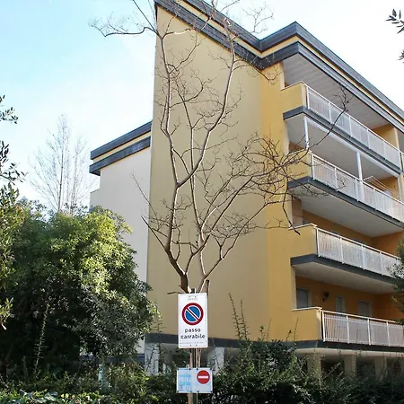 Claudia & Residence Vistamare *